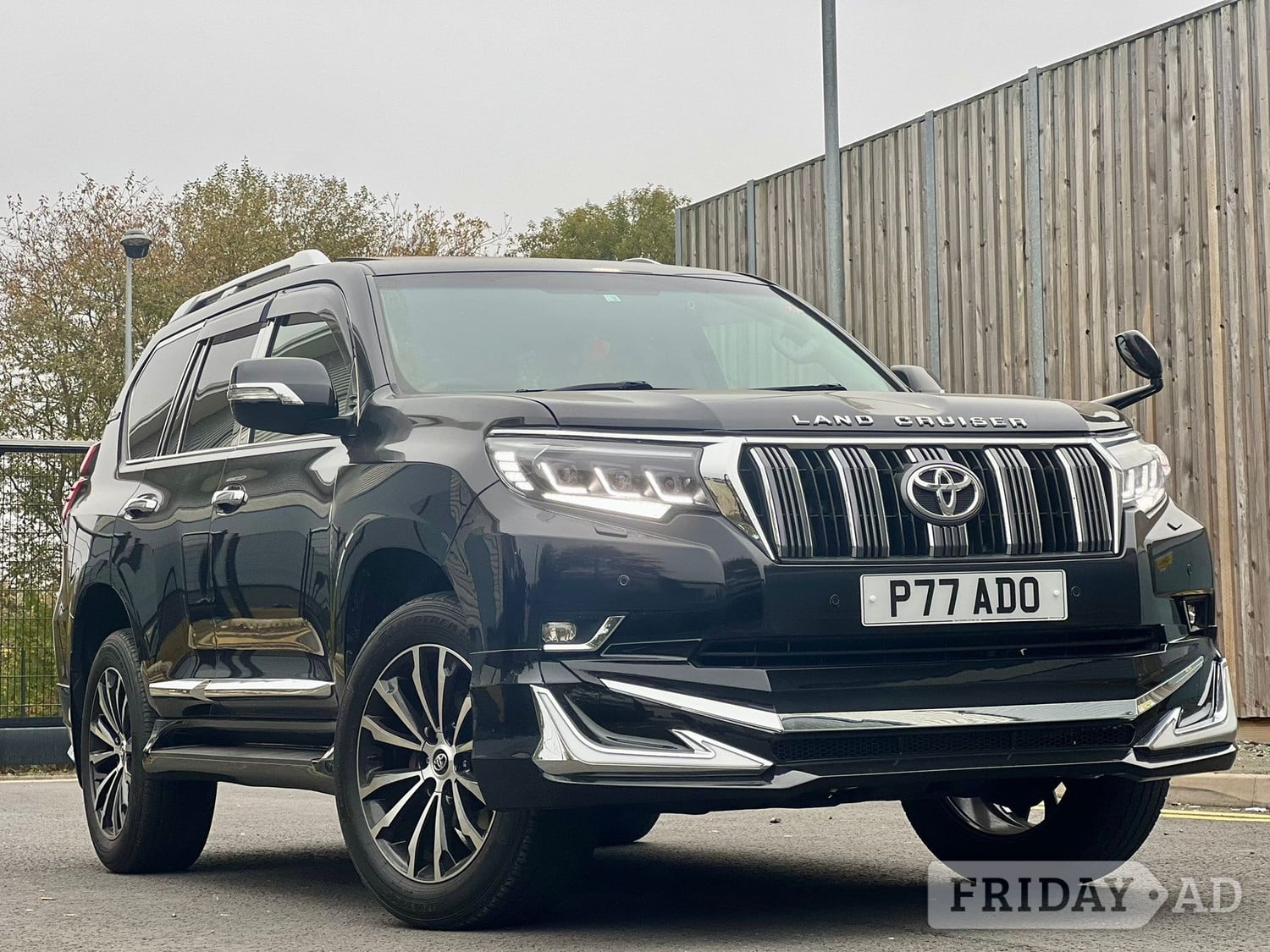 Toyota Prado 2014 - Cars in Coventry