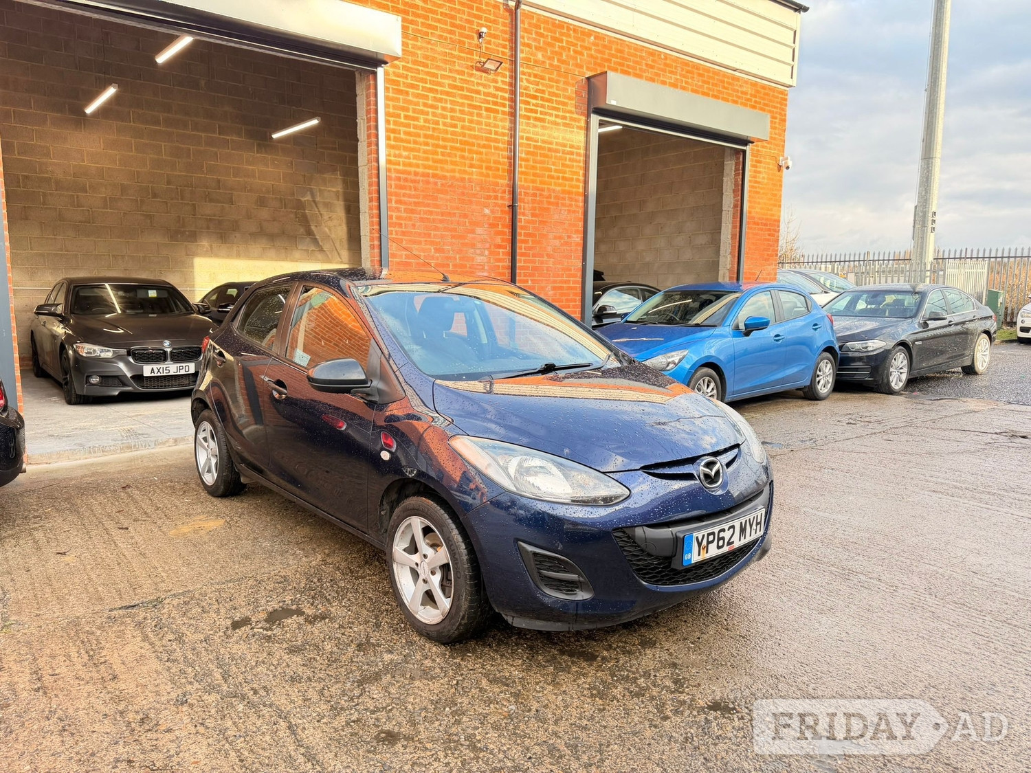 Mazda Mazda2 2012 - Cars