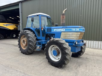Ford  () Tractor