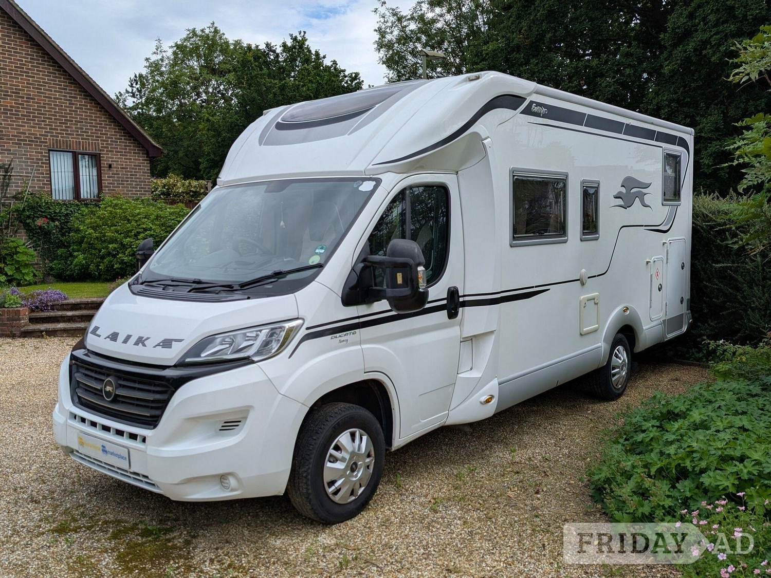 Laika Ecovip 309 - Twin Single Beds or Double  (Hymer Group) 2016 for sale - Motorhomes & Caravans in Southampton