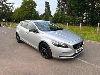 Volvo V40 2015