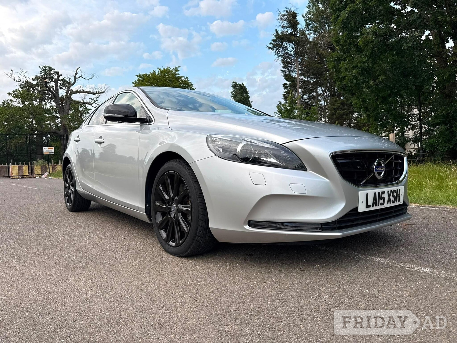 Volvo V40 2015 - Cars