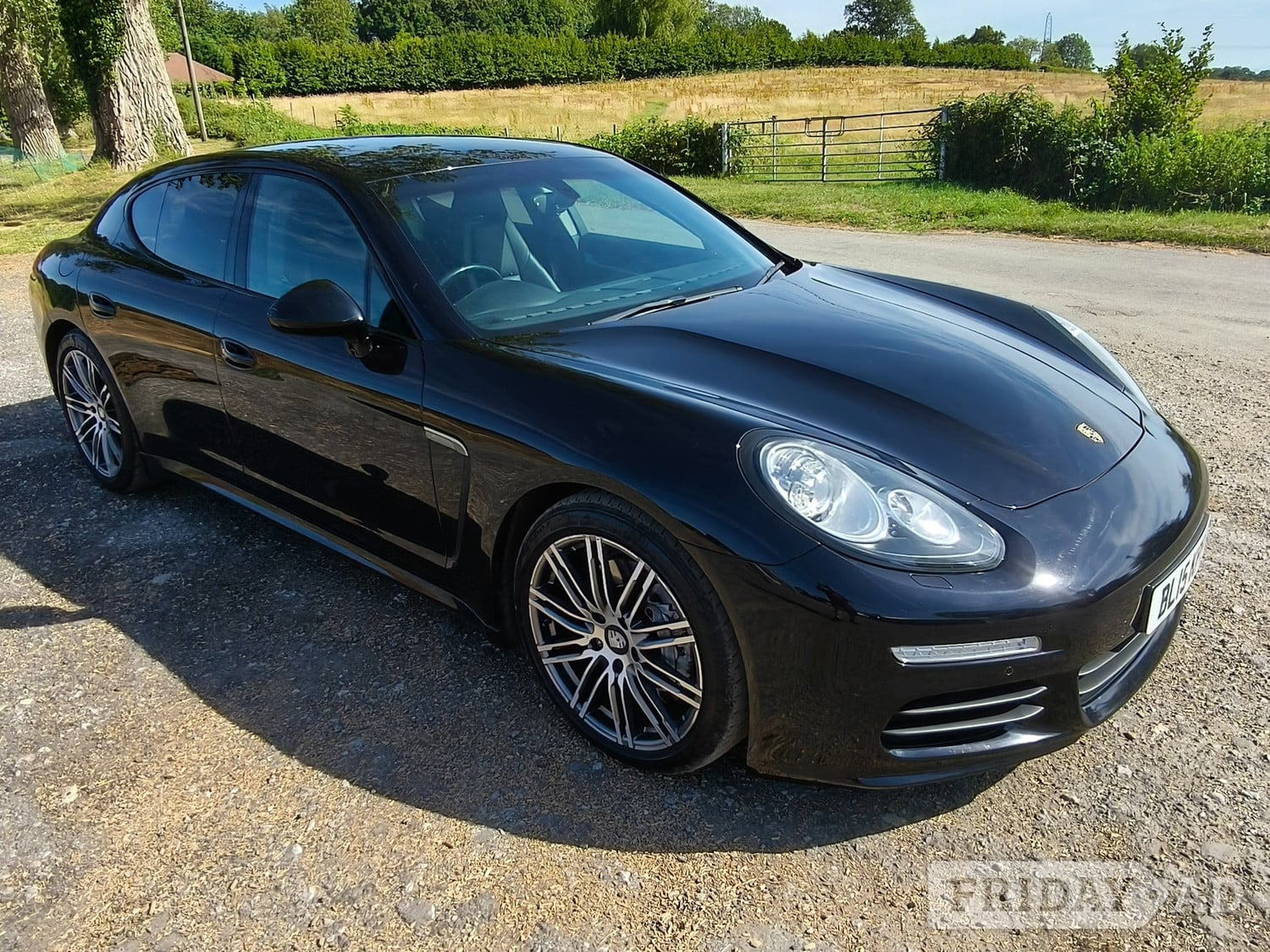 [ berth ]Porsche Panamera