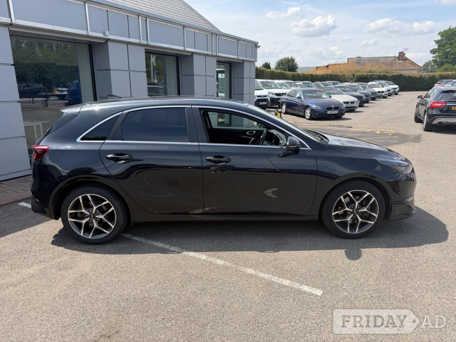 Kia Ceed 2022 - Cars