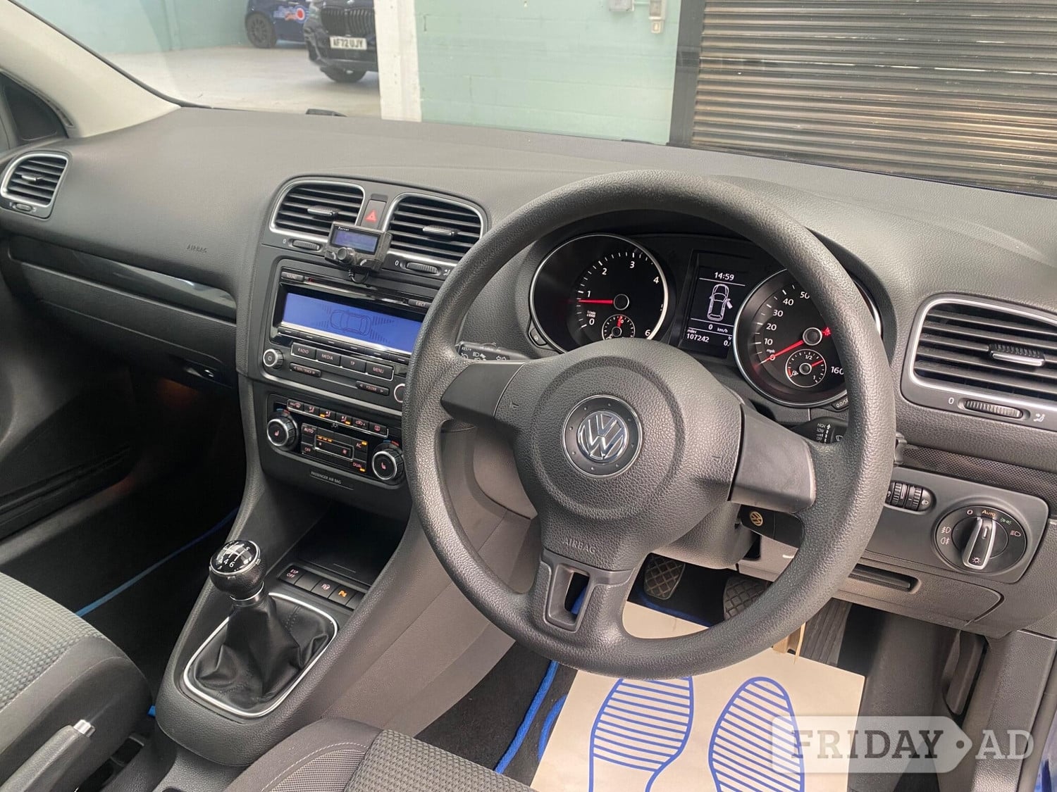 [ berth ]Volkswagen Golf