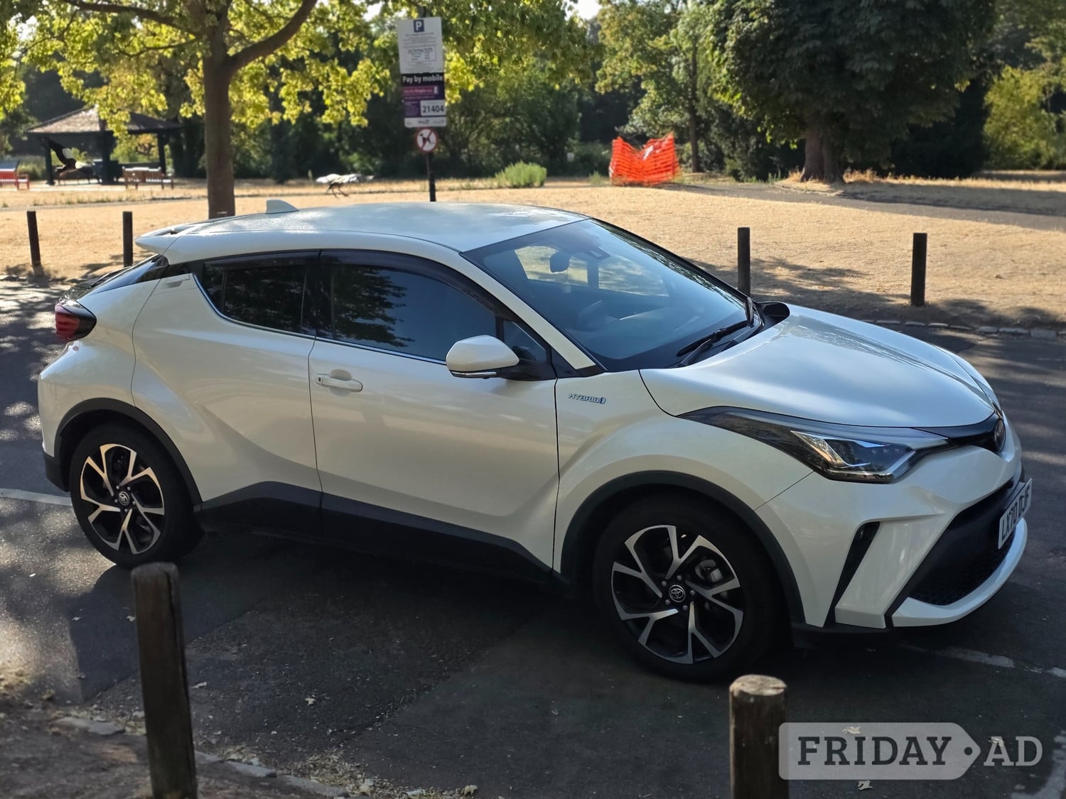 [ berth ]Toyota C-HR