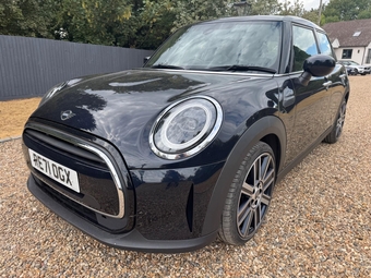 Mini Hatch 2021