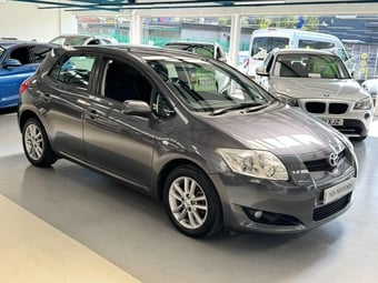 Toyota Auris 2009