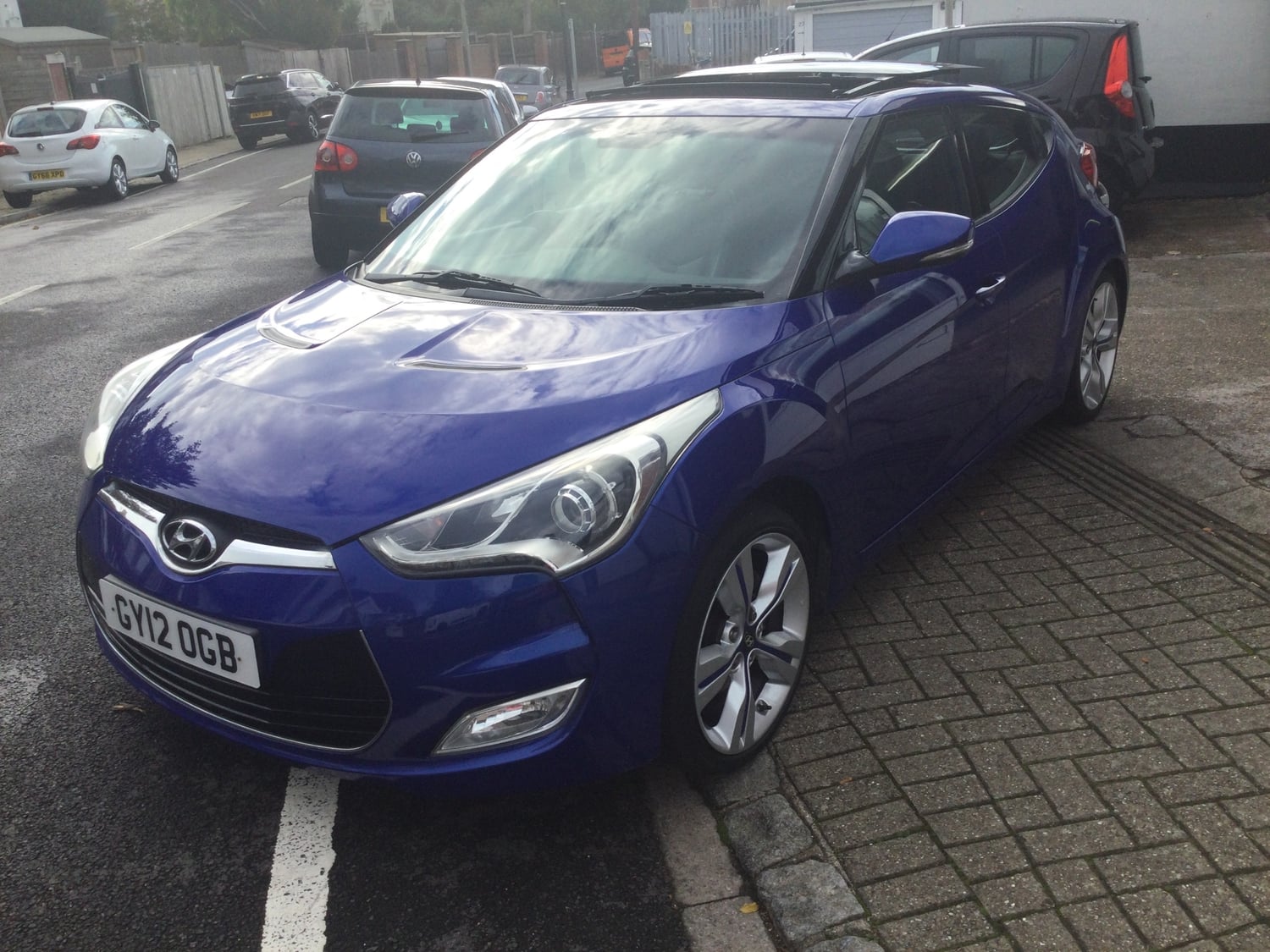 [ berth ]Hyundai Veloster