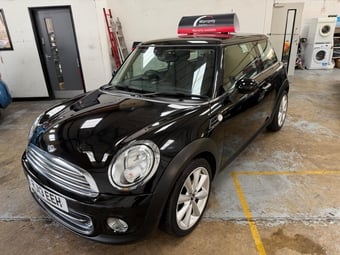 Mini Hatch 2013