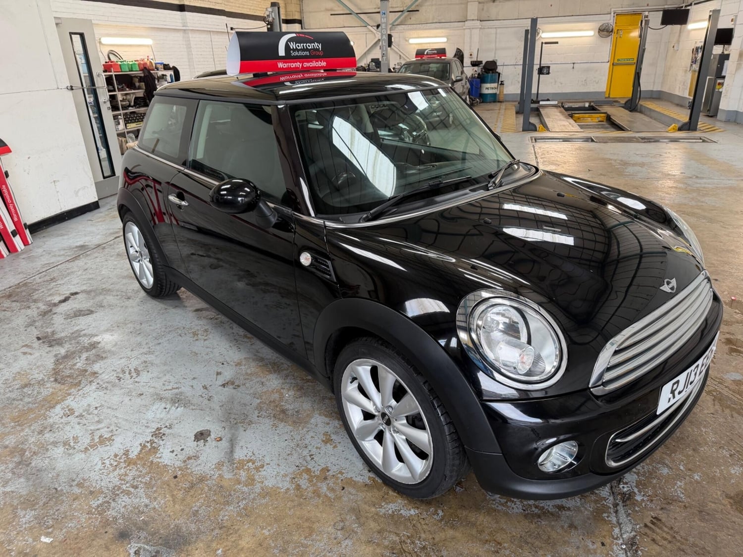 Mini Hatch 2013 - Cars in Tonbridge