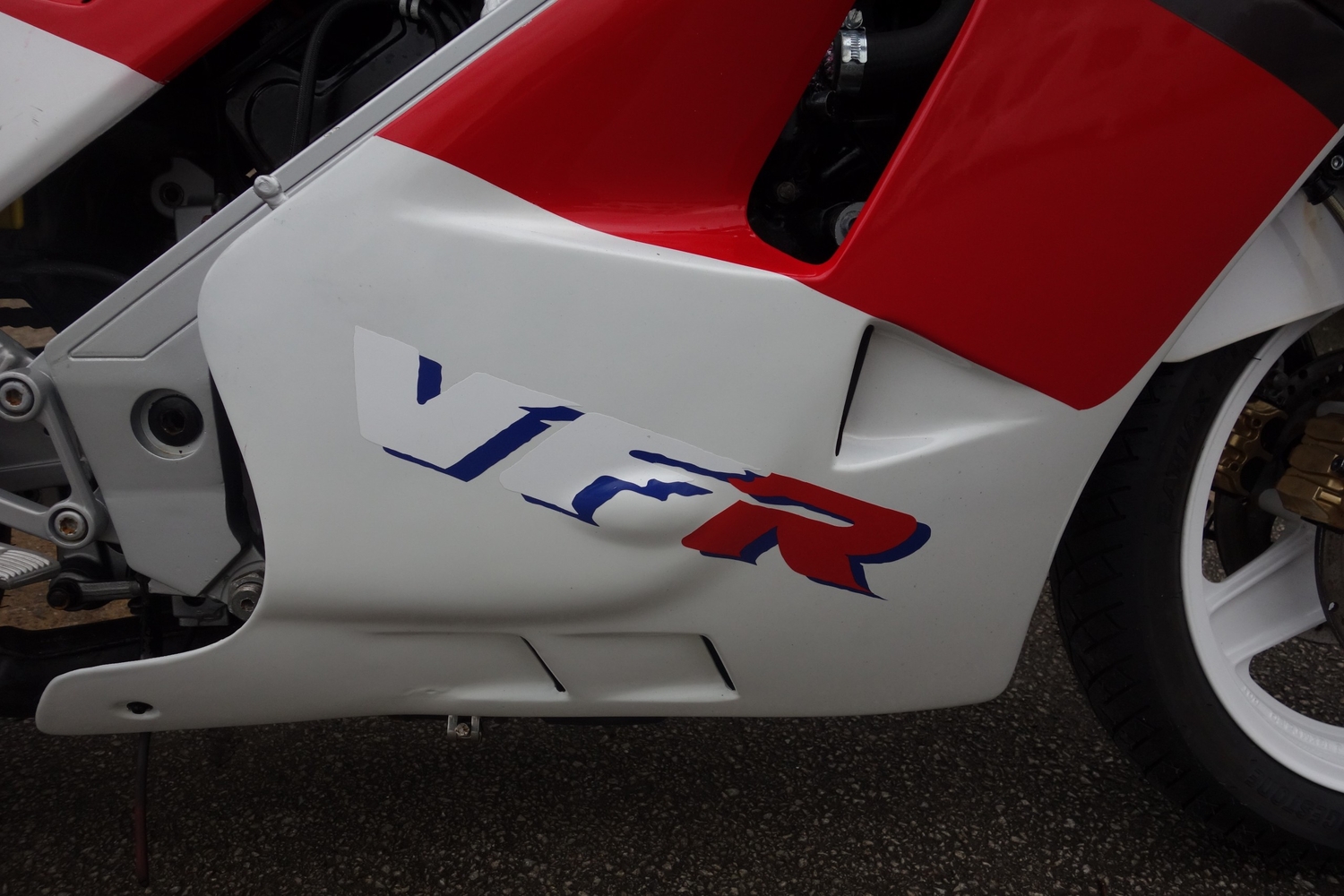 Honda VFR 1986 - Motorbikes, Scooters & Quads