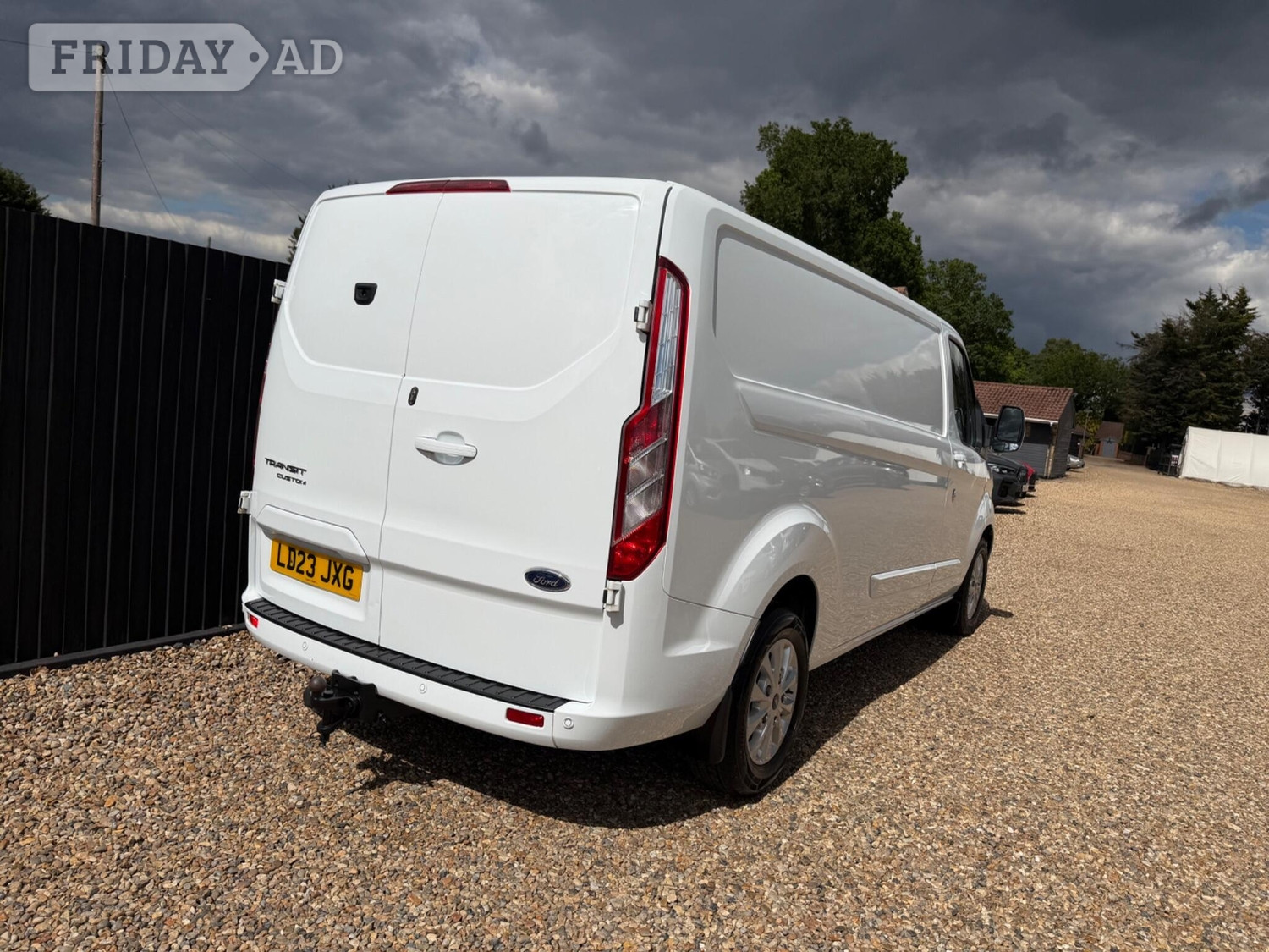 Ford Transit Custom 2023 - Vans & Commercial Vehicles