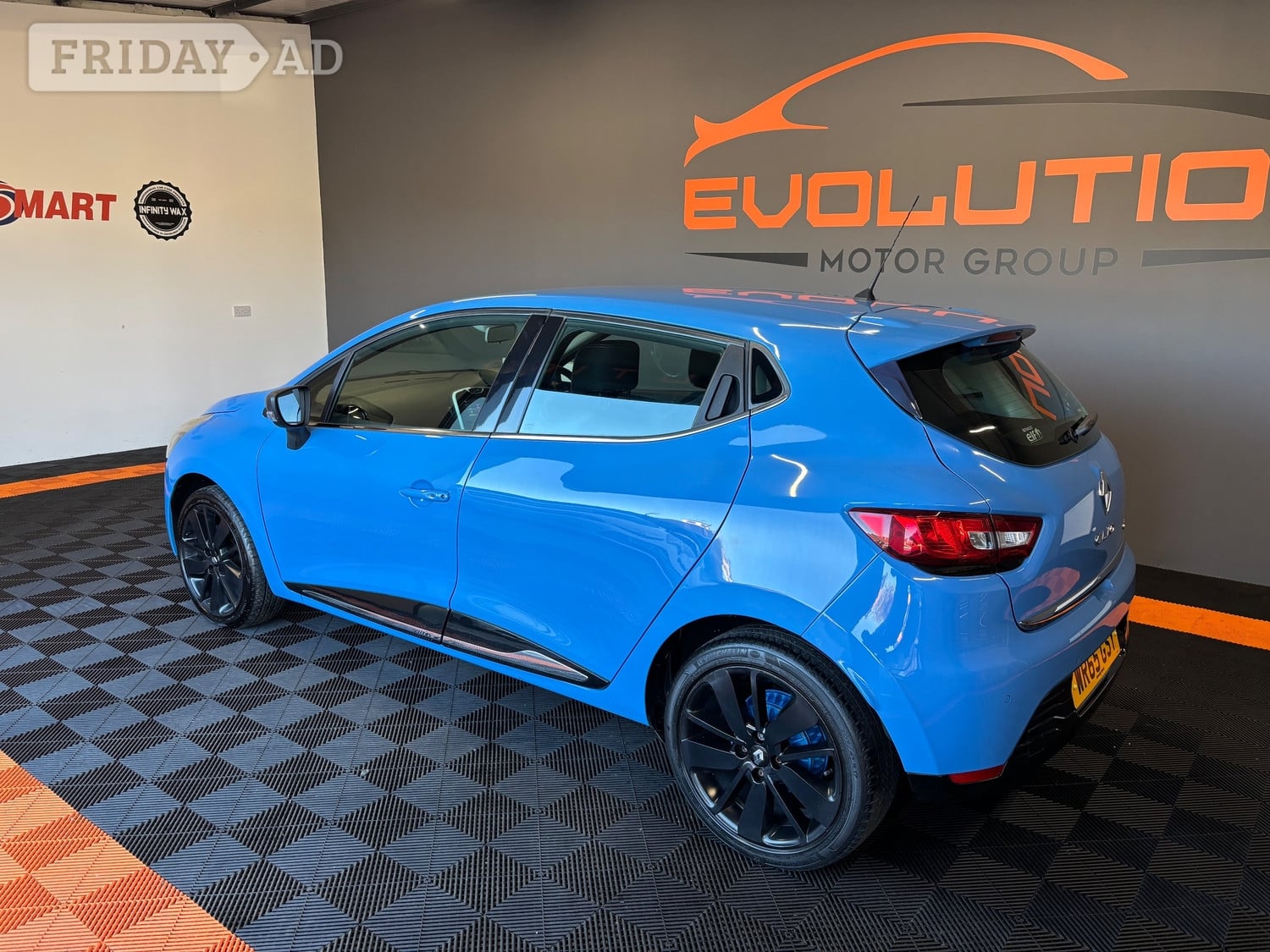 [ berth ]Renault Clio