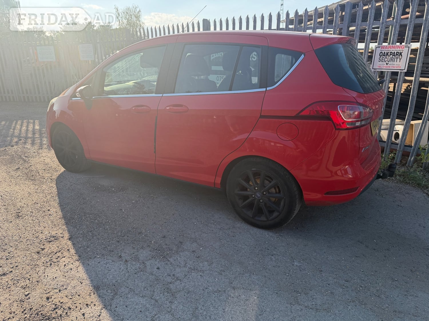 [ berth ]Ford B-MAX