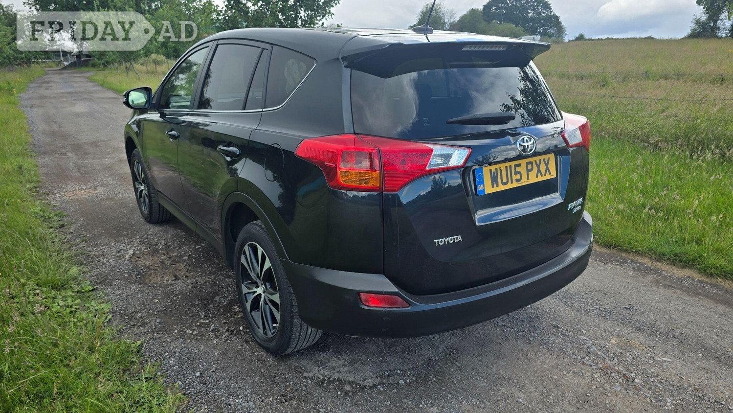 Toyota RAV4 2015 - Cars in Southampton
