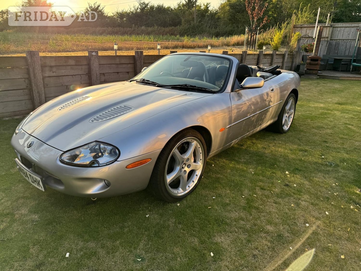 Jaguar XKR 2000 - Cars in Braintree