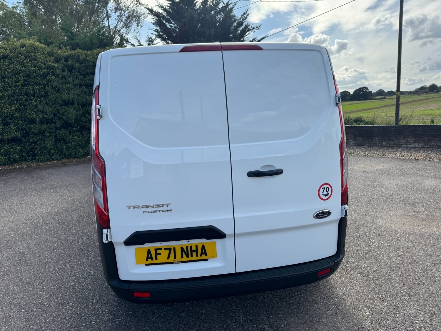 Ford Transit Custom 2021 - Vans & Commercial Vehicles