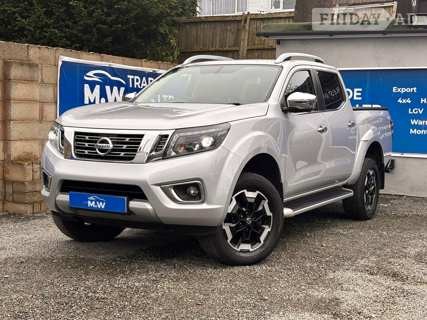 [ berth ]Nissan Navara