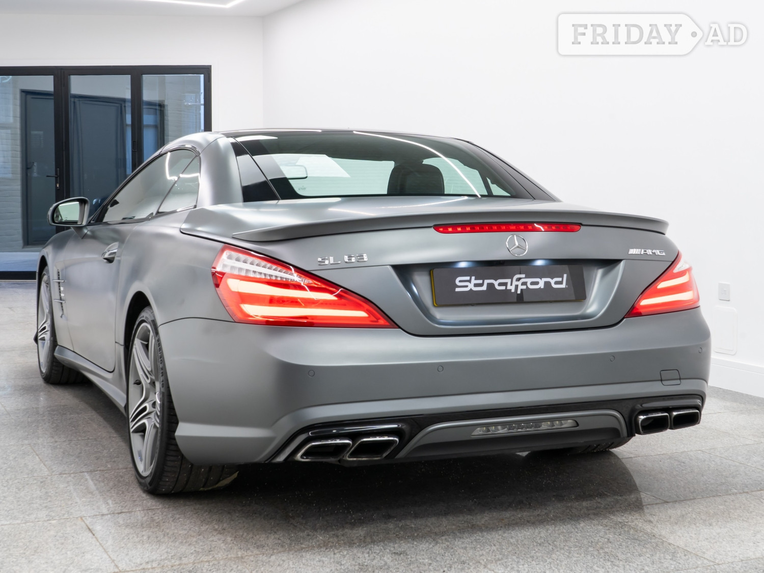 [ berth ]Mercedes-Benz SL