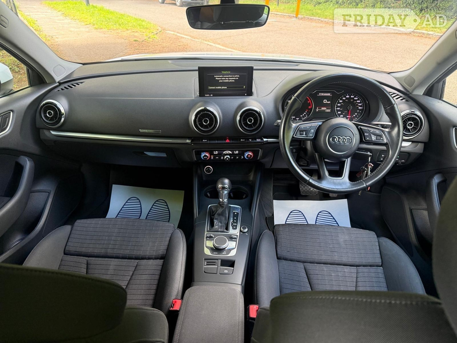 [ berth ]Audi A3