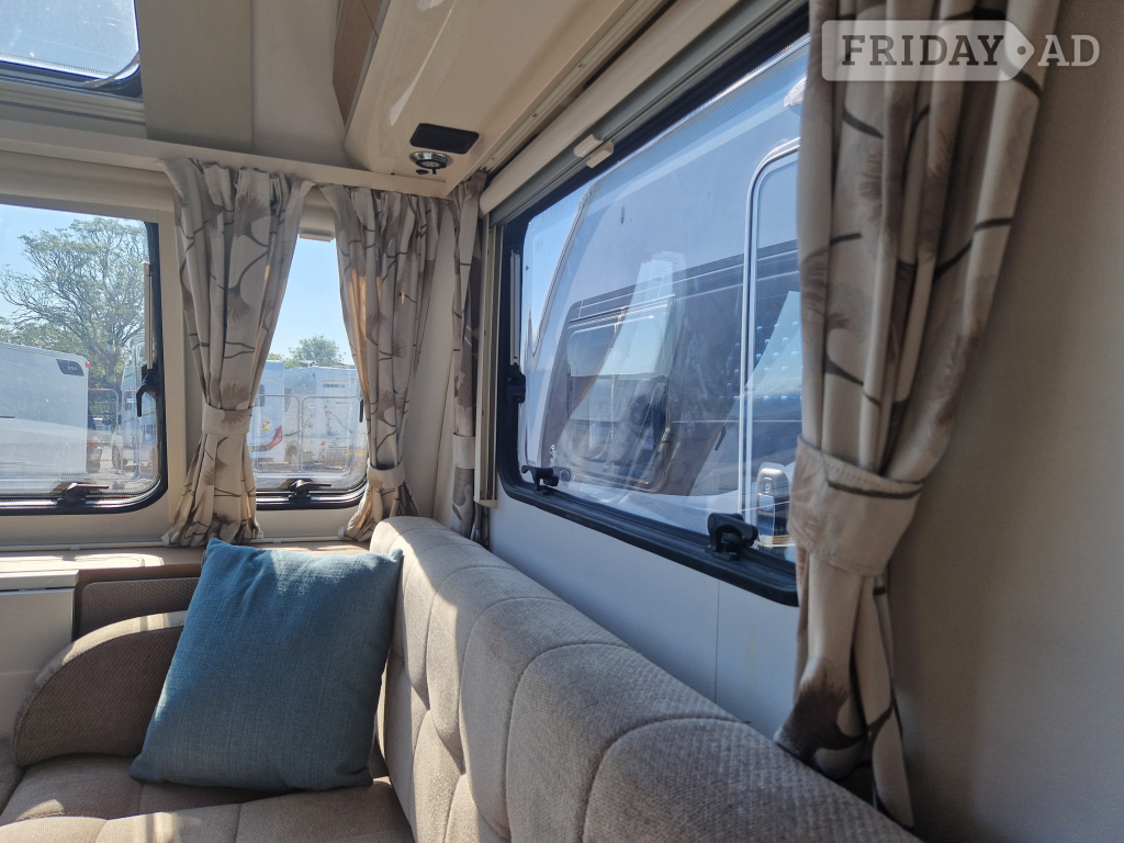 Adria Adora 612 DL Seine Highbridge