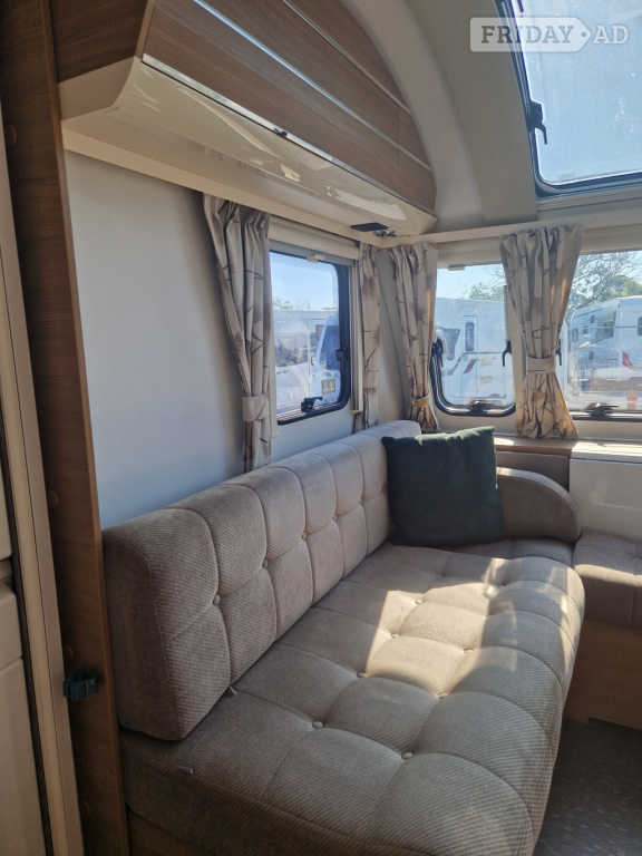 [4 berth ]Adria Adora 612 DL Seine