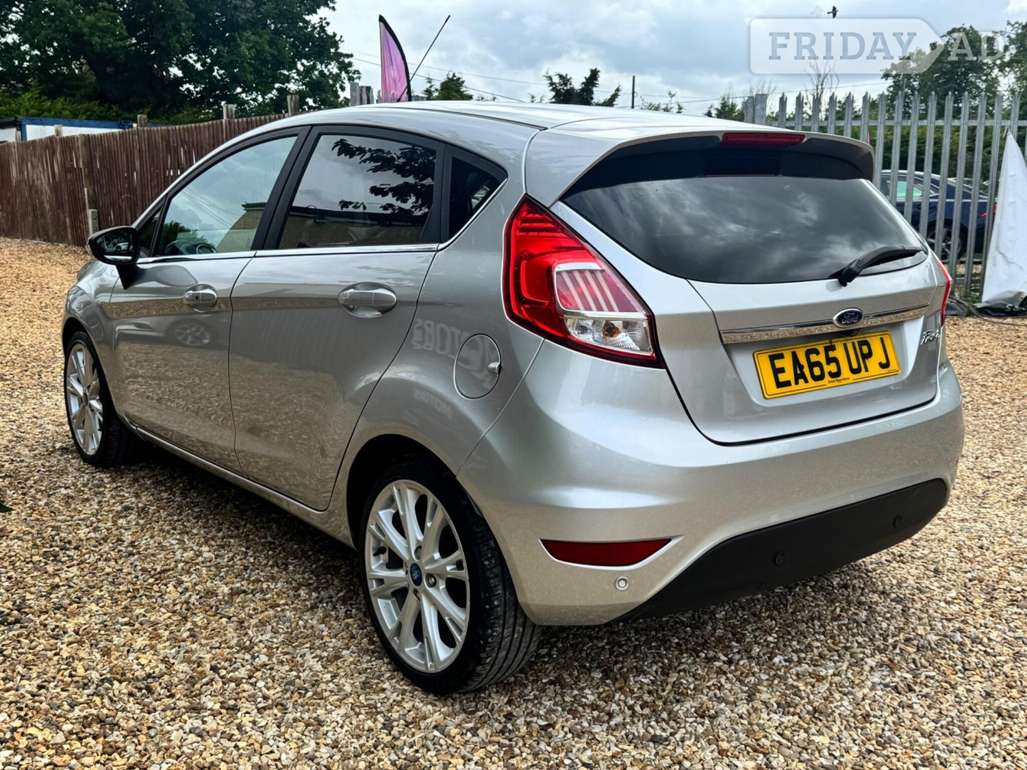 Ford Fiesta 2015 - Cars in Shefford