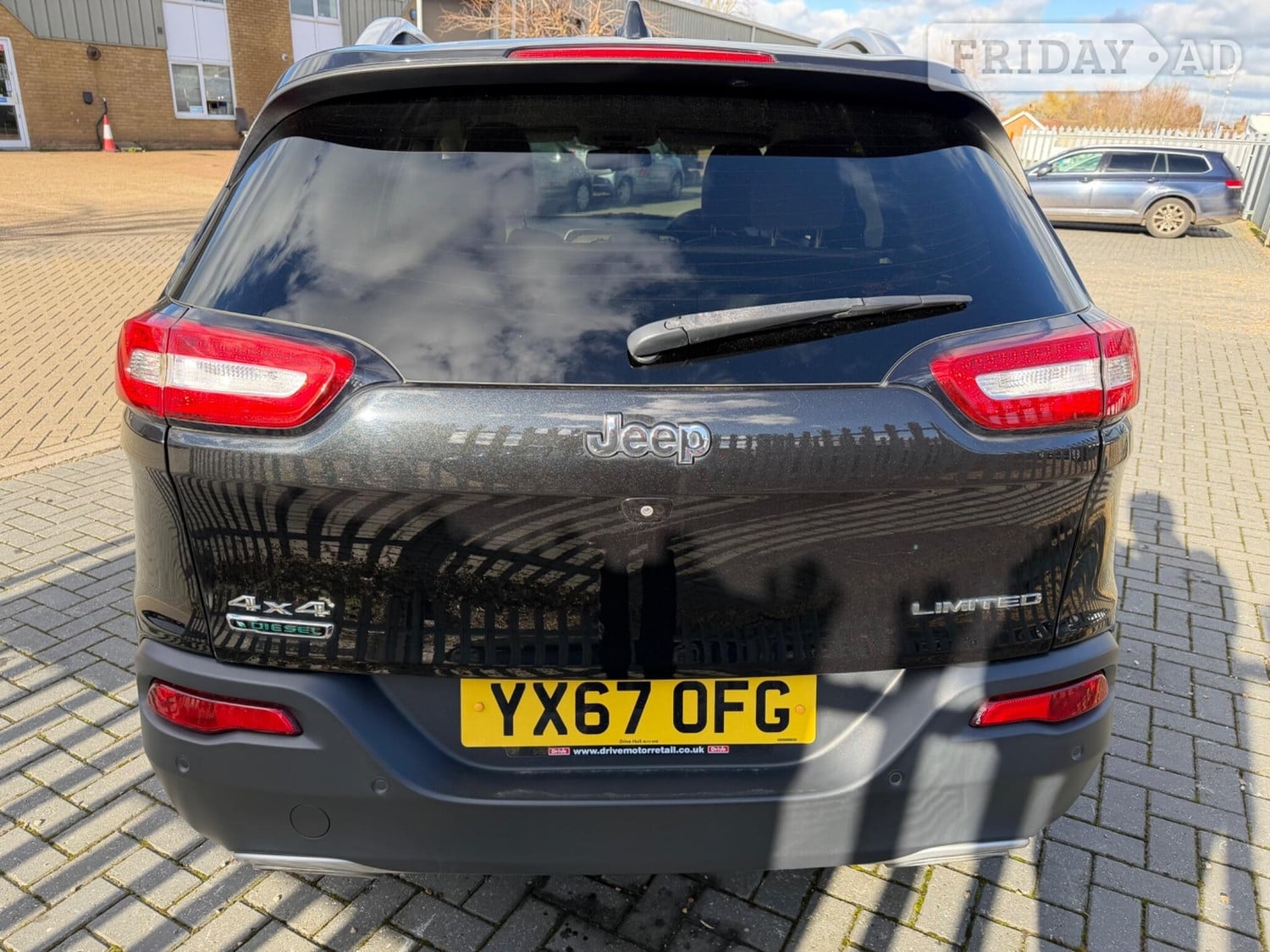 Jeep Cherokee 2017 - Cars