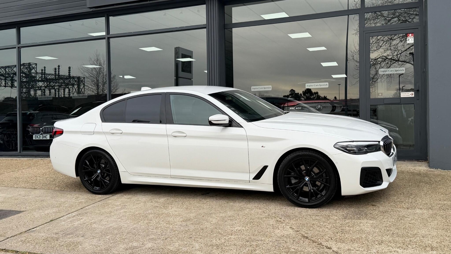 BMW 5 Series 2022 - Cars