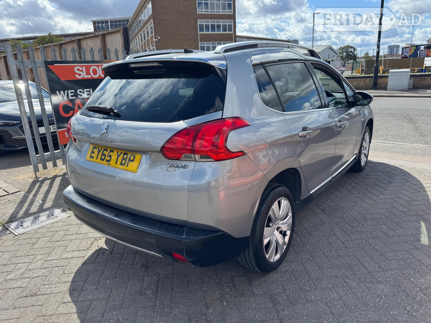 Peugeot 2008 2015 - Cars in Slough