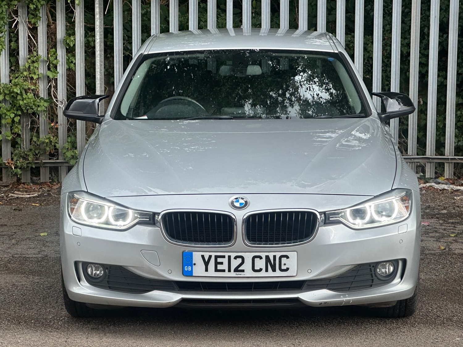 [ berth ]BMW 3 Series