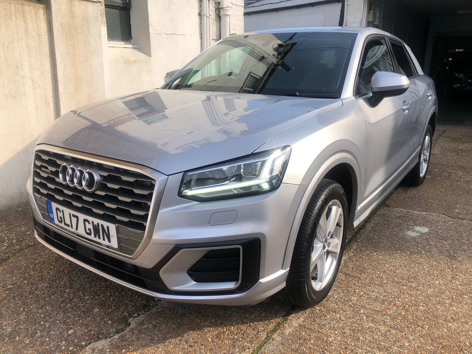 [ berth ]Audi Q2