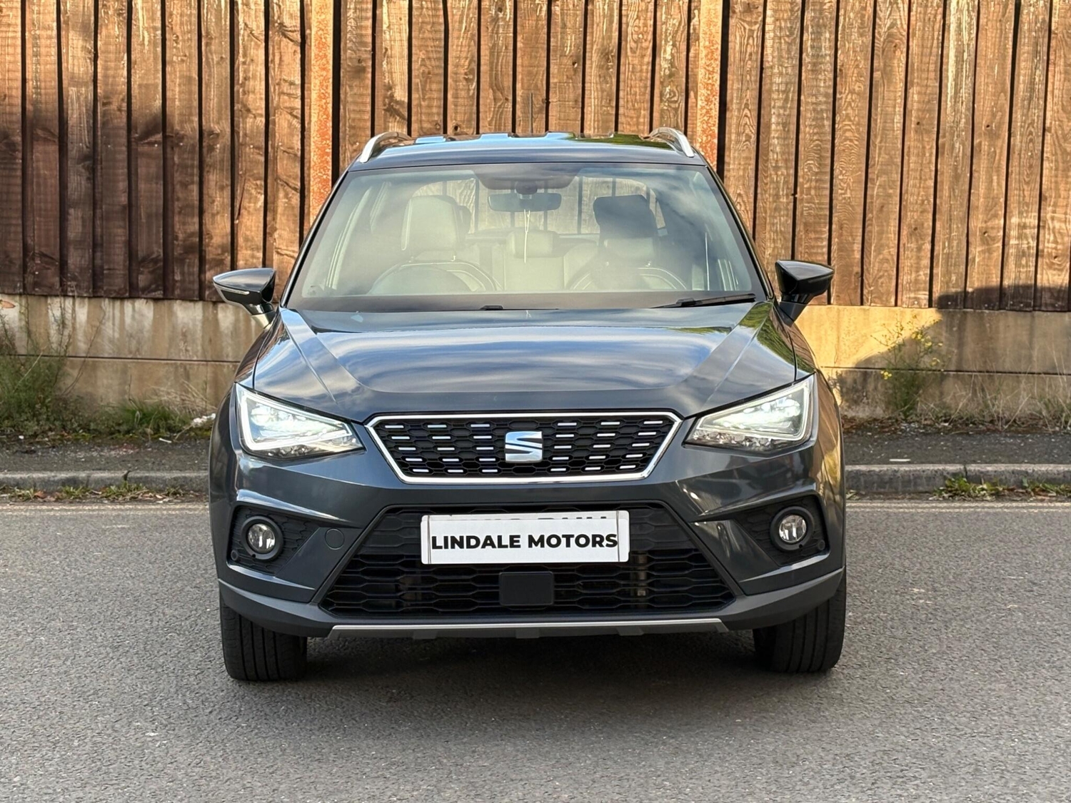 [ berth ]SEAT Arona