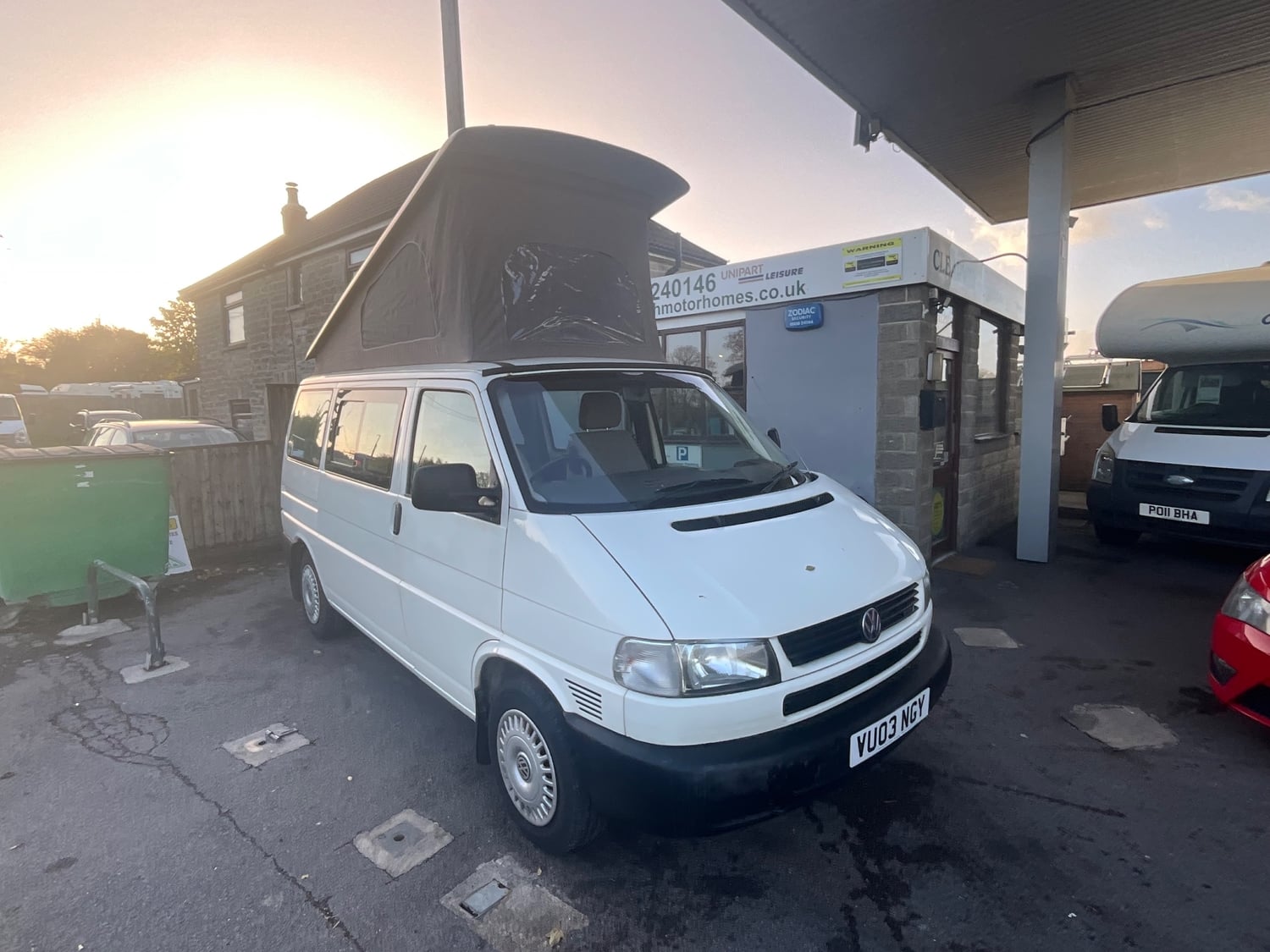 [ berth ]Volkswagen Transporter