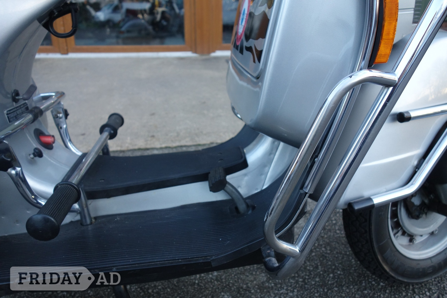 Piaggio T5 1999 - Motorbikes, Scooters & Quads