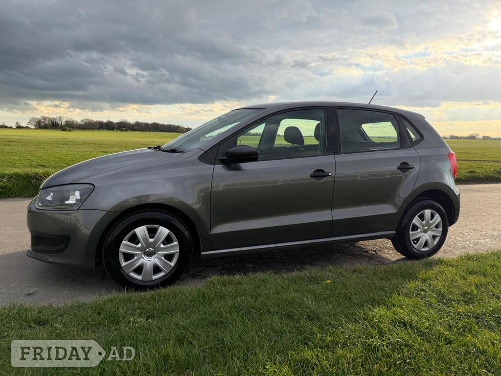Volkswagen Polo 2014 - Cars