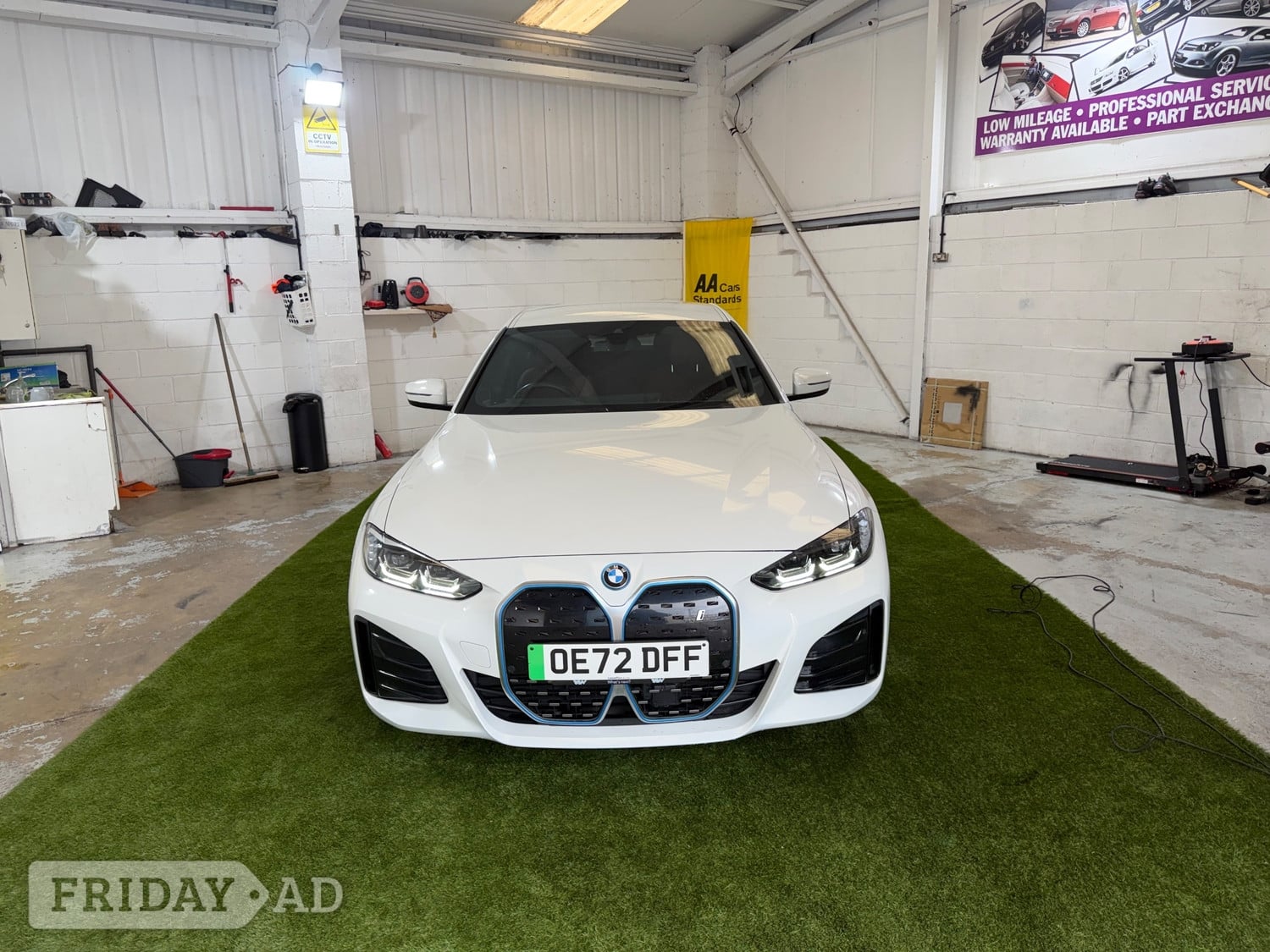 BMW i4 2022 - Cars
