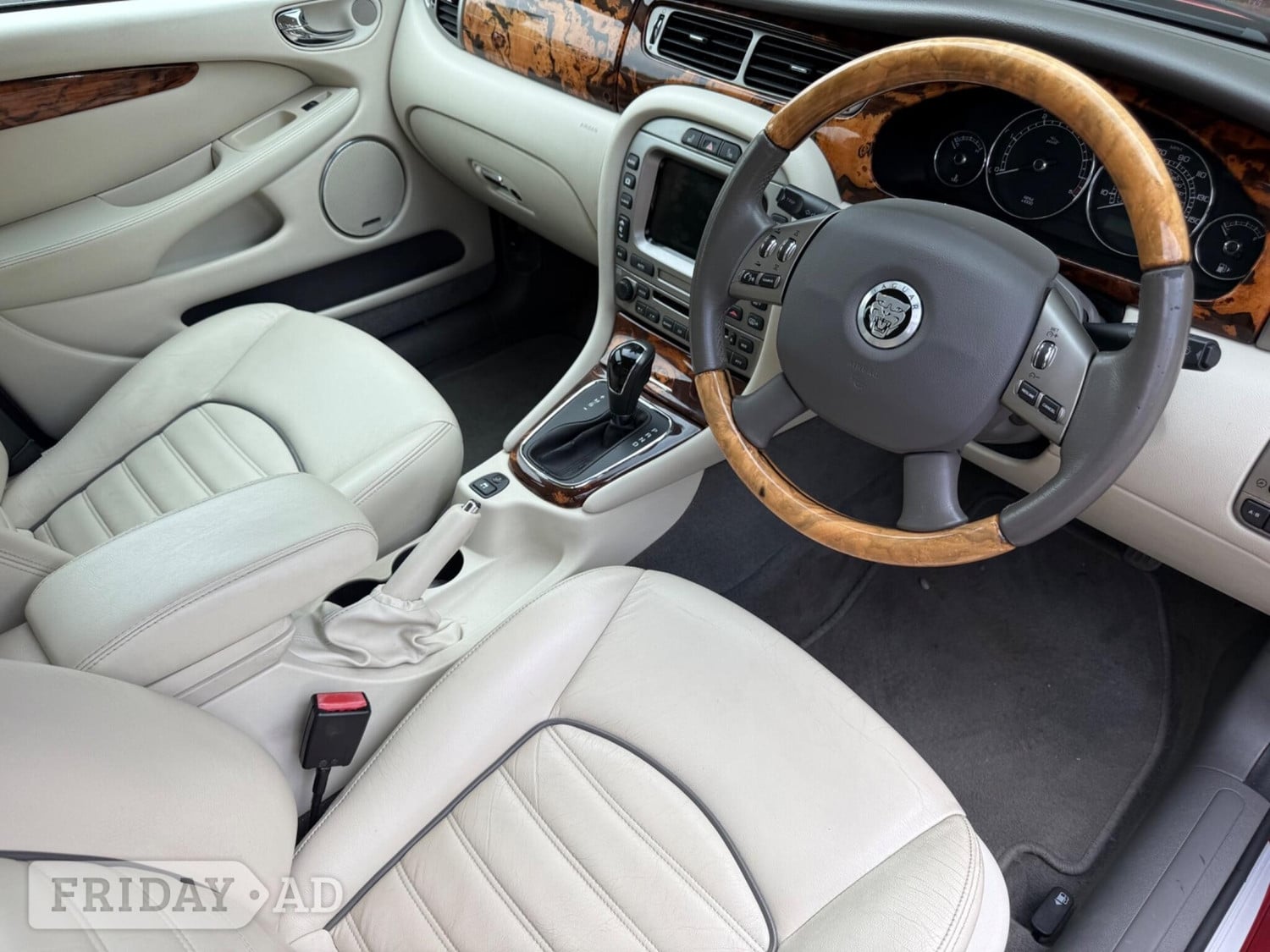 [ berth ]Jaguar X-type