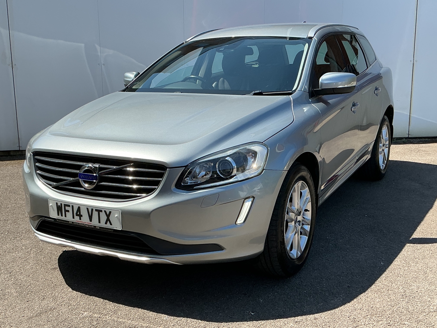 [ berth ]Volvo XC60