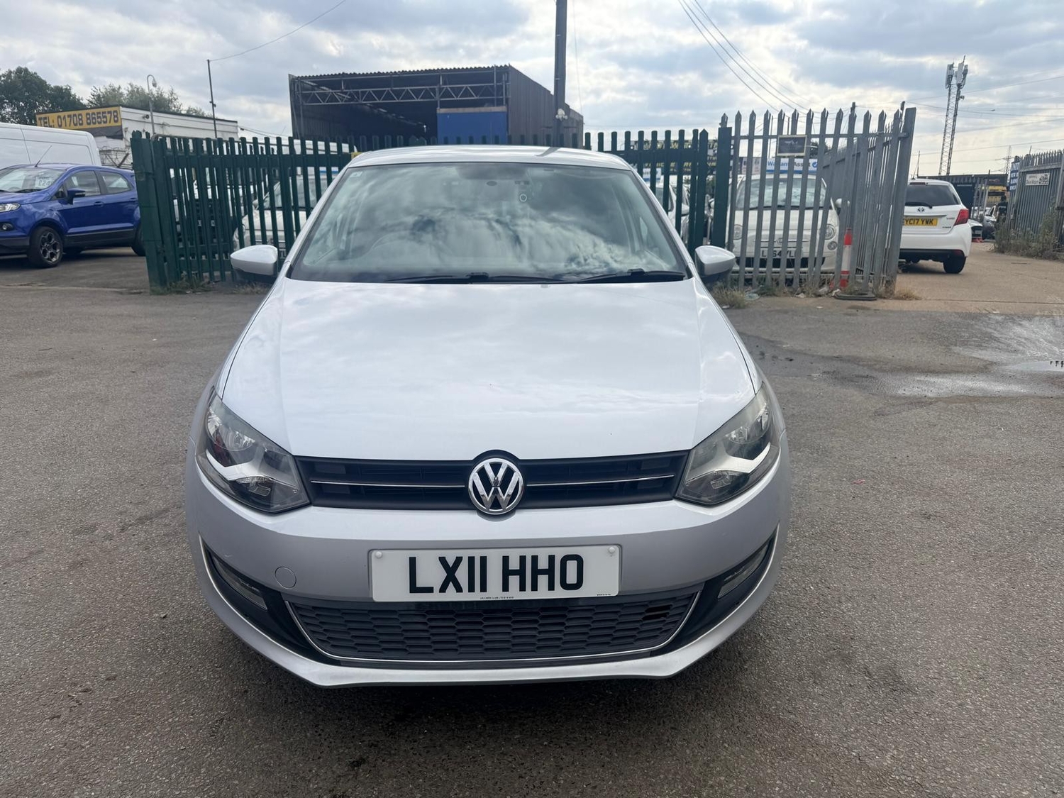 [ berth ]Volkswagen Polo