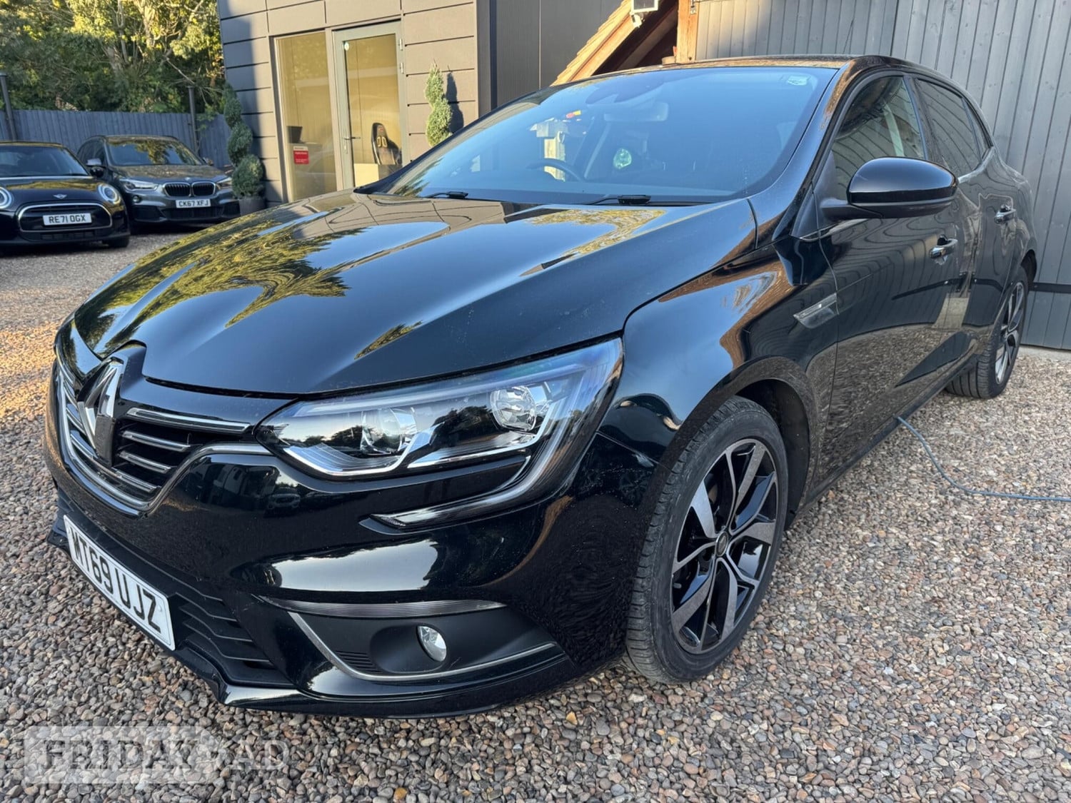 Renault Megane 2019 in Staines