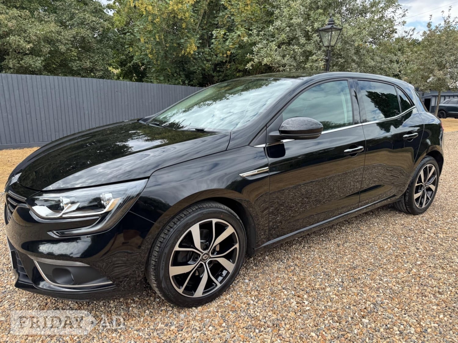 Renault Megane 2019 in Laleham