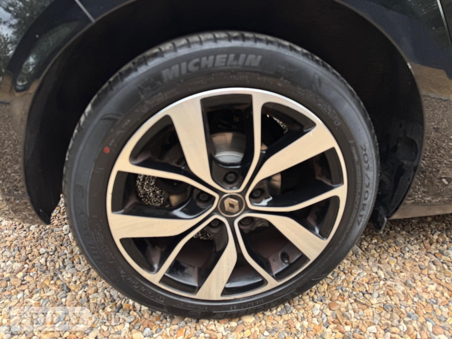 Renault Megane 2019 - Cars in Laleham