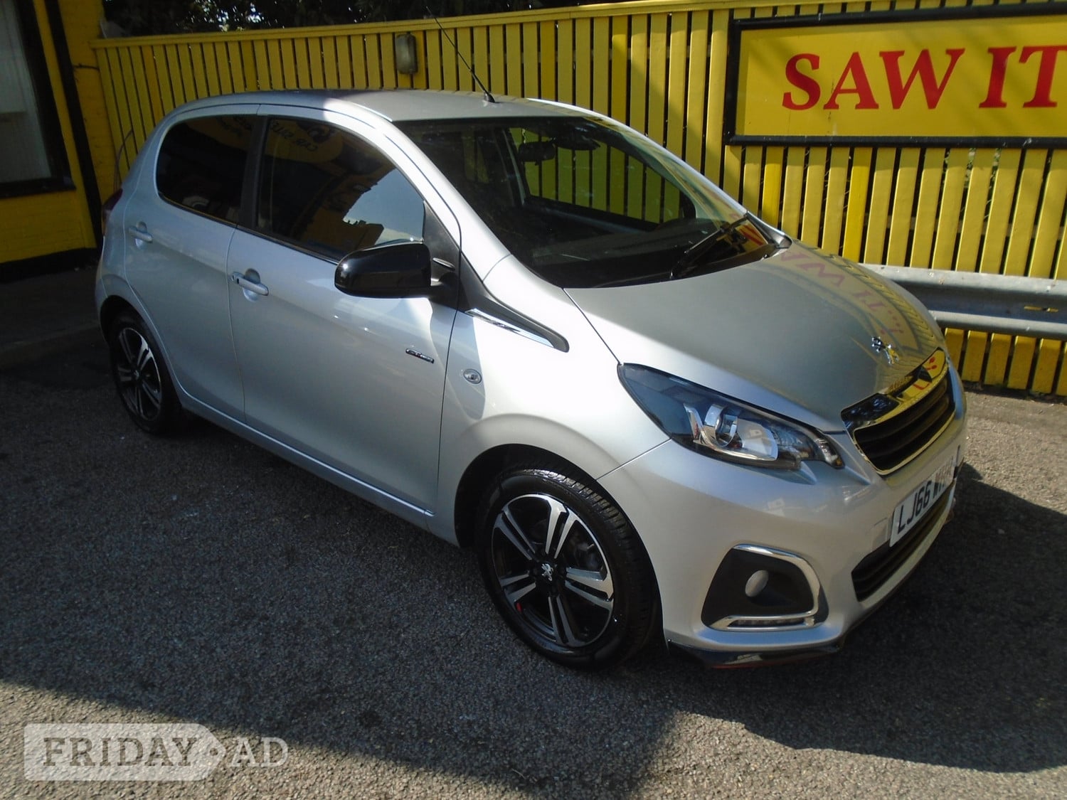 Peugeot 108 2016 in Worthing