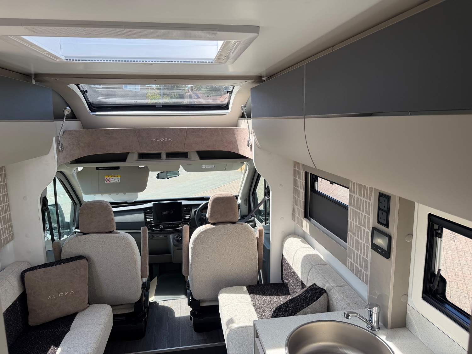 Bailey Alora 2027 - Motorhomes & Caravans in Bristol