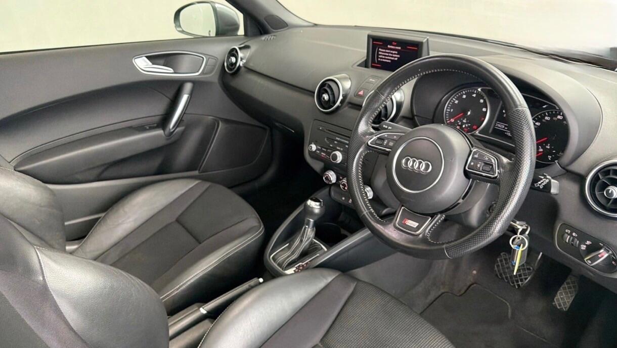 [ berth ]Audi A1