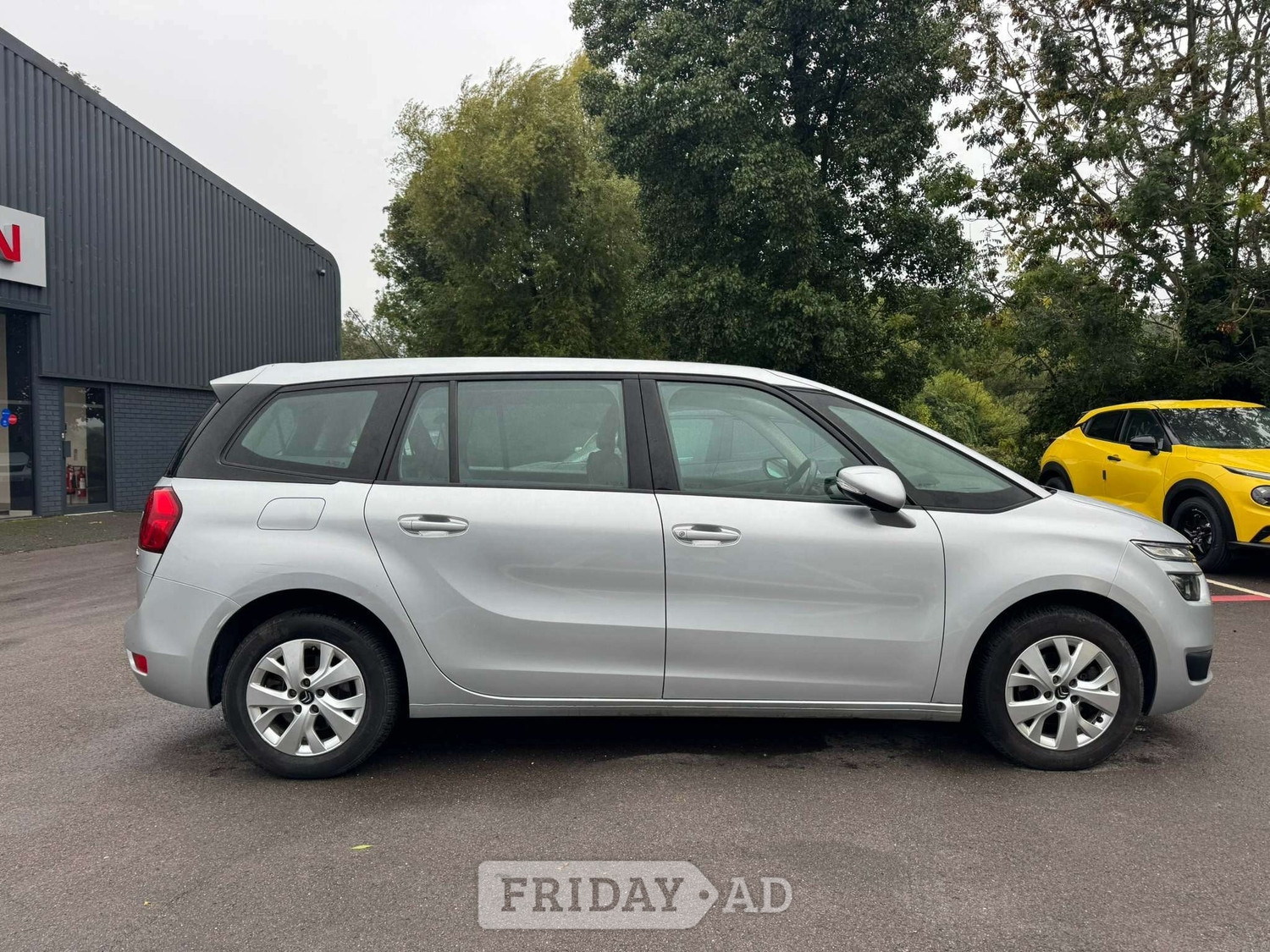 [ berth ]Citroen Grand C4 Picasso