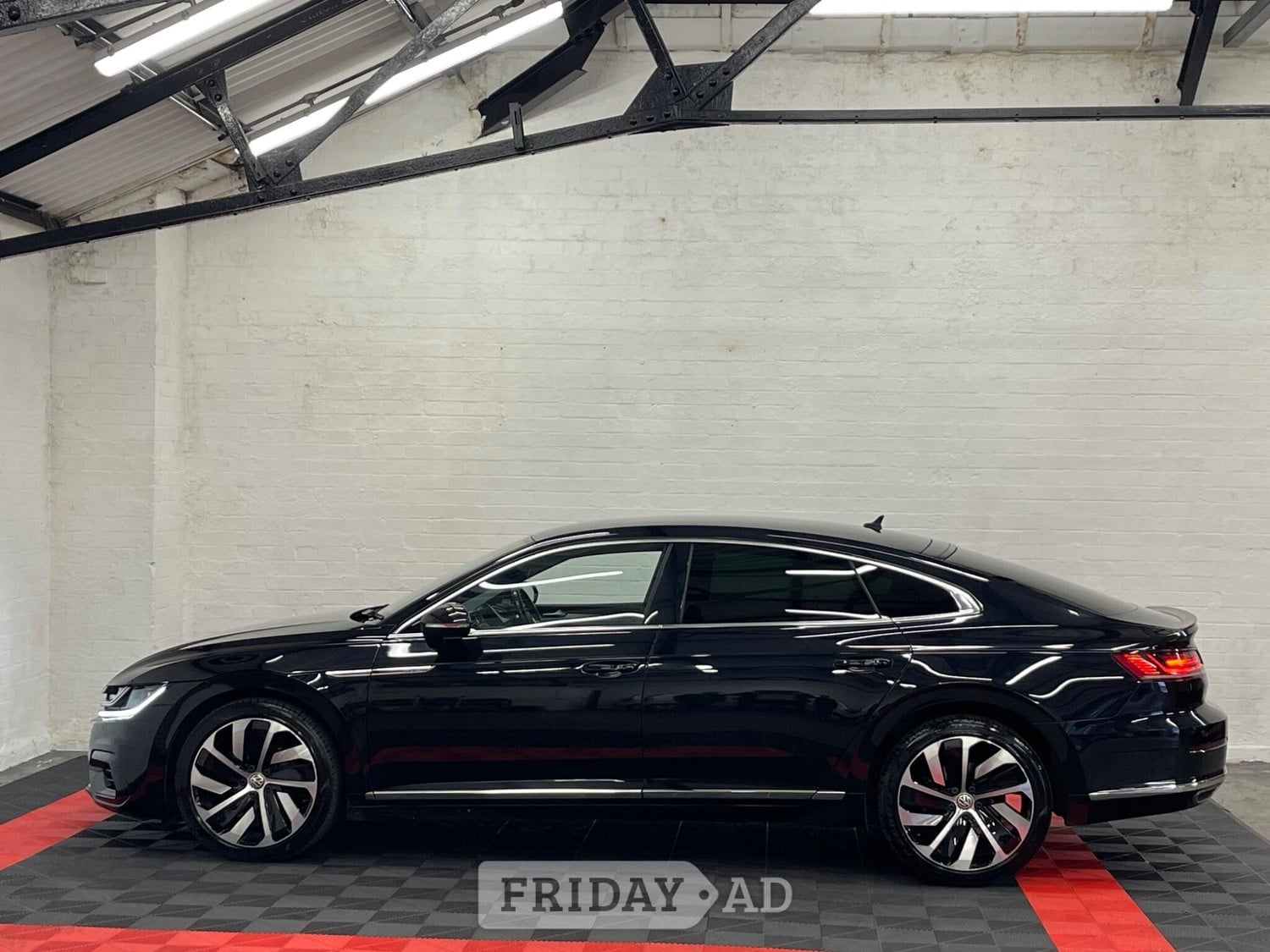 [ berth ]Volkswagen Arteon