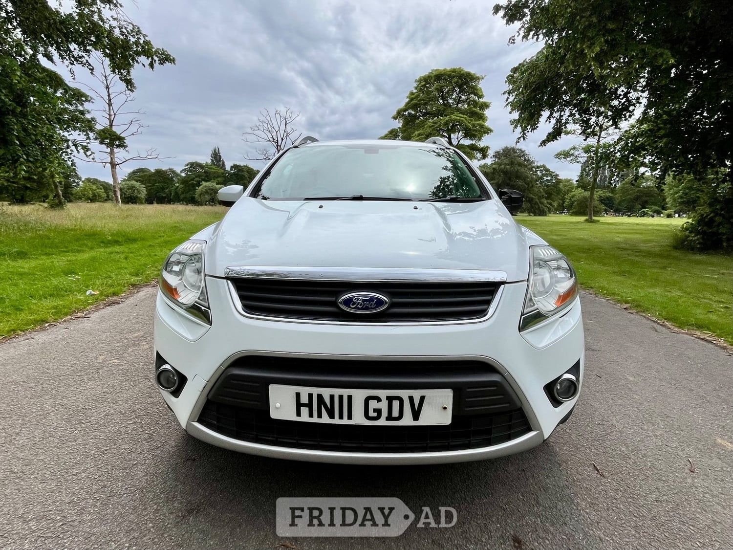 [ berth ]Ford Kuga
